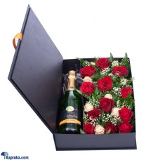 A Day In Paradise, Roses & Sparkling Drink