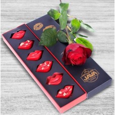 'sealed With A Kiss 'java Lip Chocolates With Single Rose