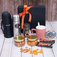 Cozy Lovers Coffee And Snacks Gift Set - Gift Set For Him- Gift Set For Her - Top Selling Online Hamper In Sri Lanka