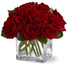 Dozen Roses in Vase