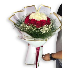 Red and White Lovely Design Rose Bouquet