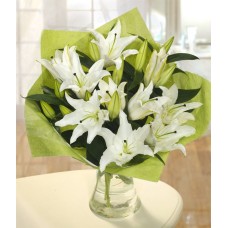White Lily Bouquet (Deluxe)