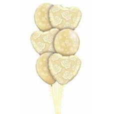 Candelight Roses Bouquet (Deluxe)