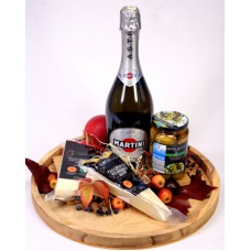 Gourmand cheese with champagne