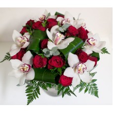 Luxurious orchid bouquet with red roses (Medium)