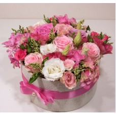 Magic box with pink roses - rose box (S)