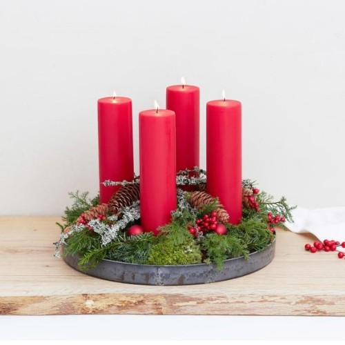 Classic Advent decoration with block lights
