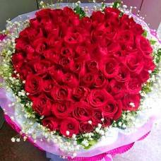 99 Red Roses Handbouquet Heart Shape