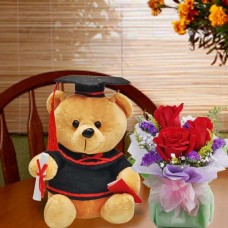 18Cm Graduation Teddy Bear With 3 Red Rose Standing Bouquet