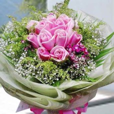 12 Sweet Pink Roses Handbouquet  Order 1 Day In Advance