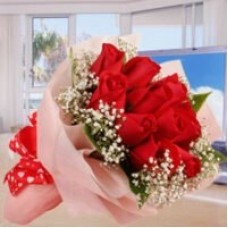 12 Red Roses Hand Bouquet Valentine's Day Flower