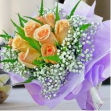 10 Champagne Roses Posy Valentine's Day Flower