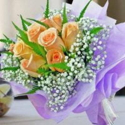 10 Champagne Roses Posy Valentine's Day Flower