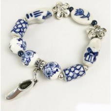 Bracelet AMB 07 with clog charm