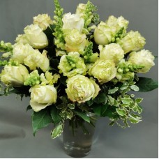 Flower bouquet - white roses B1 (Compact)