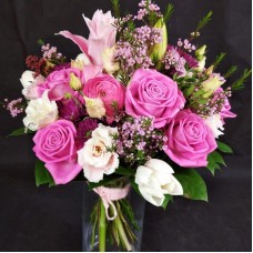 Bouquet with pink roses (Compact)