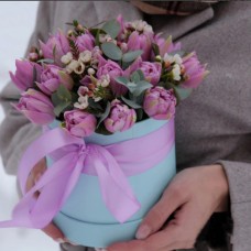 15 peony tulips in a box 