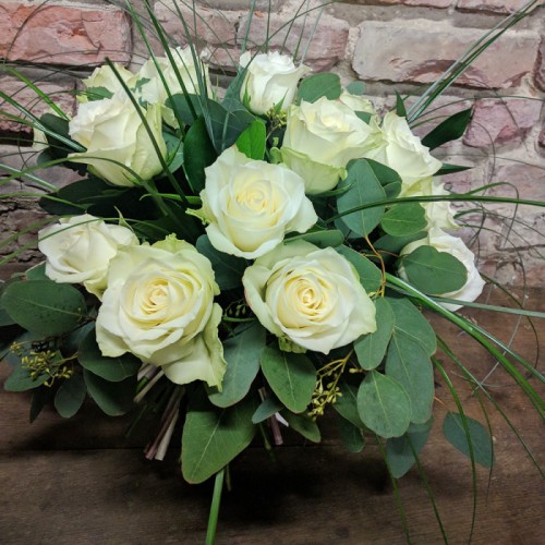 Boquet Of White Roses Veronika