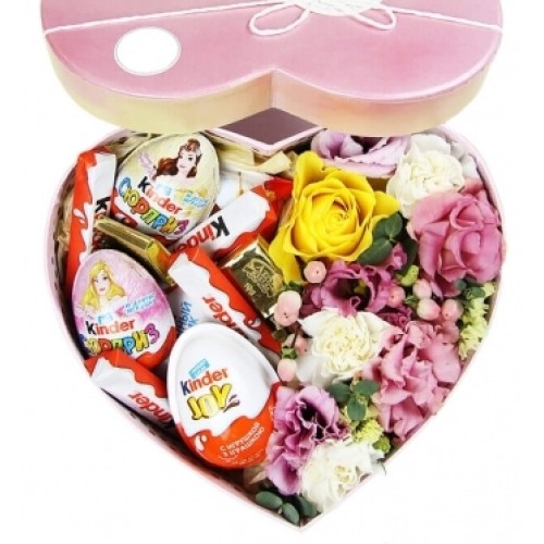 Chocolates & Flowers (Small)
