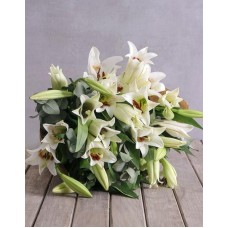 Fragrant Lily Bouquet (10 Lilies)