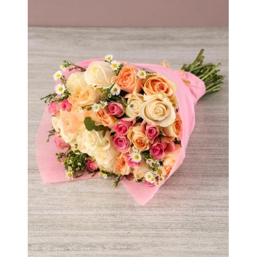 Pretty Pastel Mixed Roses Bouquet