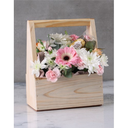 Precious Pink And Peach Mixed Flower Box