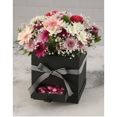 Chocolate Pocket Mixed Flowers