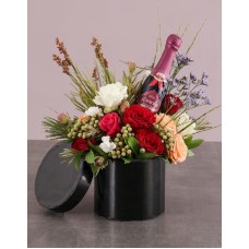 Champagne And Roses In Hatbox