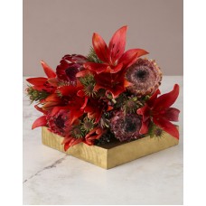 Passionate Proteas With Lilies