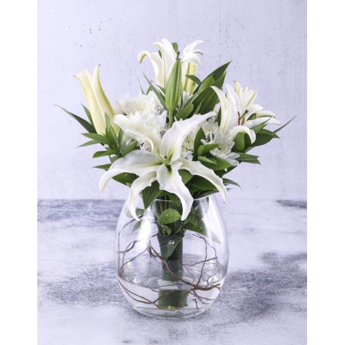 Delightful Lilies In A Fishbowl (Stargazer)