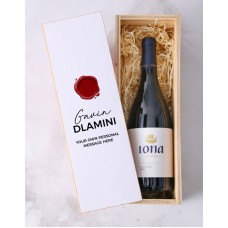 Personalised Iona Regal Wine Crate (SAUV BLANC)
