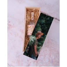 Personalised Awesome Photo Spirits Crate (Juno)