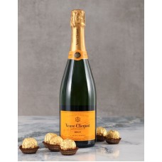 Veuve Clicquot Gift Hamper (standard)