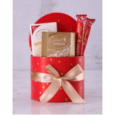Luscious Red Lindt Chocolate Hat Box (Standard)