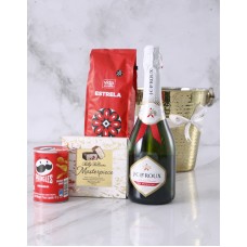 JC Le Roux Golden Treats Ice Bucket Hamper (Standard)