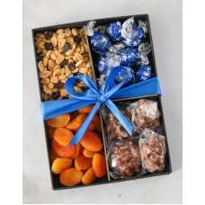 Grand And Generous Snack Tray (12pc)