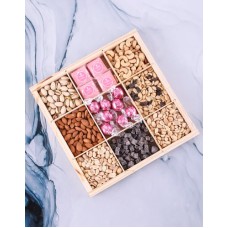 Nutting More Brilliant Snack Crate (12PC)
