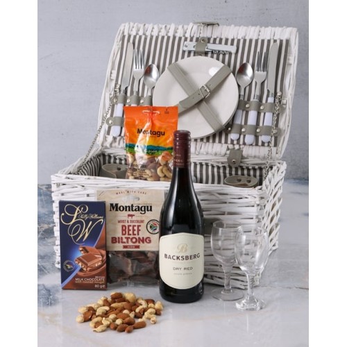 Backsberg & Snacks Picnic Basket (Standard)