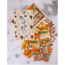 Mommy Fruit And Nut Crate (Choc Combo)