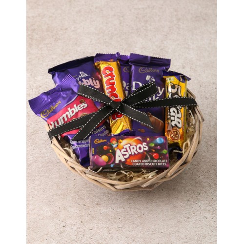 Cadbury Chocolate Basket Hamper (Standard)