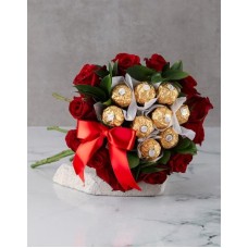 Red Roses And Ferrero Spoils (Combo)