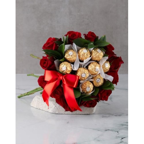 Red Roses And Ferrero Spoils (Combo)