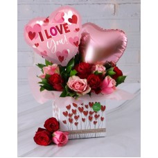 Love You Roses Balloon Box