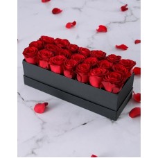 Luxury Box Blooming With Roses