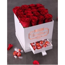 Rosemantic Blooms In Luxury Box