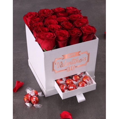 Rosemantic Blooms In Luxury Box