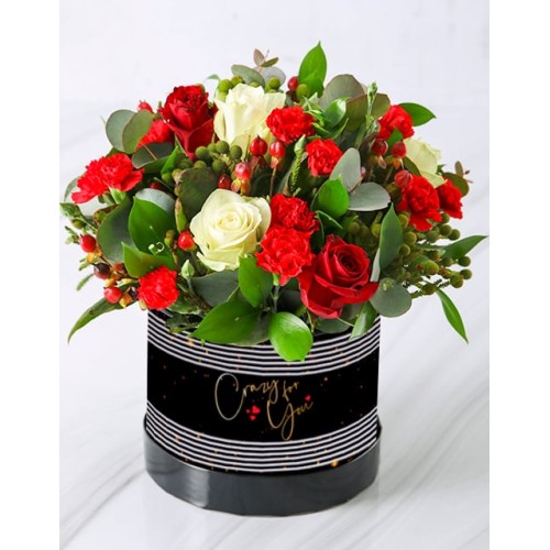 Love Blooms In A Hat Box