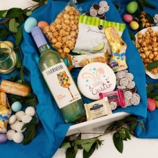 Easter Greetings White Wine Gift Box