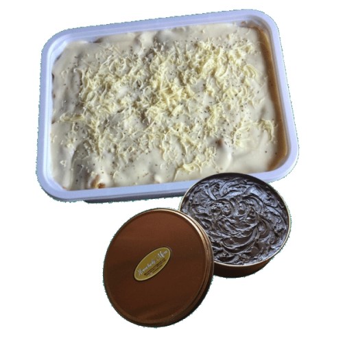 Penne Pasta White Cheese Sauce with Classic Chocolate Cake
