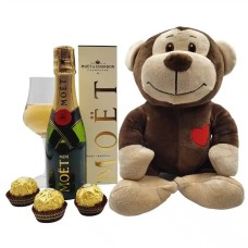 Valentineâ€™s Day Moet & Cheeky Monkey Gift